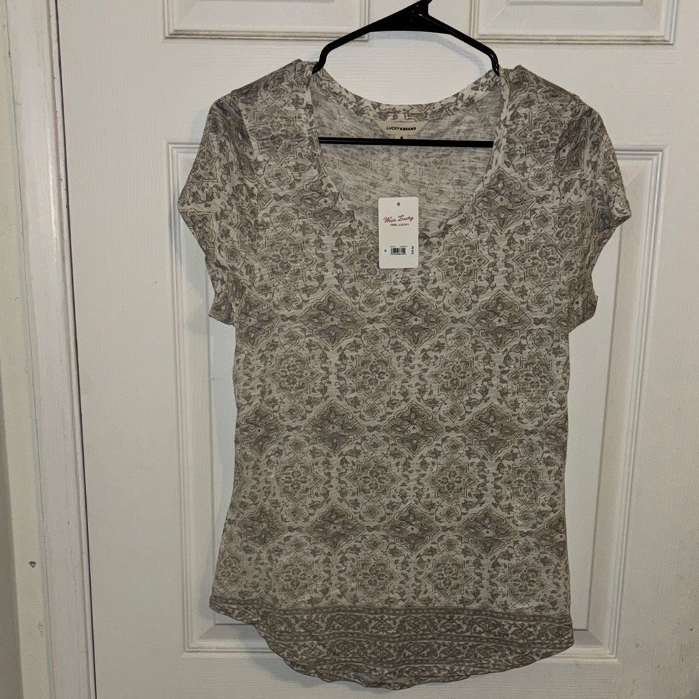 NWT Lucky Brand Persian Carpet Tee M MSRP $39.50